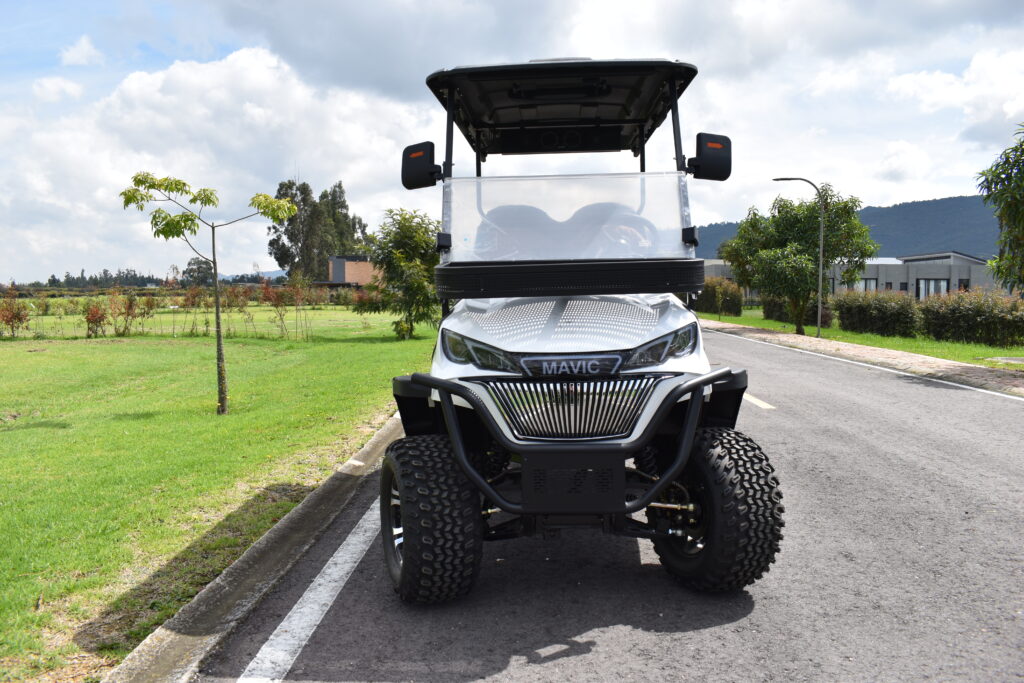 GOLF CART